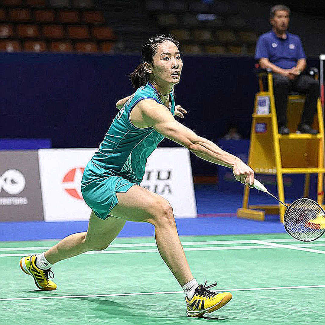 Alwi Farhan Trains with Kento Momota Ahead of Asian Games 2026: The Lesson Lies in the Data Void Alwi Farhan Trains with Kento Momota Ahead of Asian Games 2026: The Lesson Lies in the Data Void
