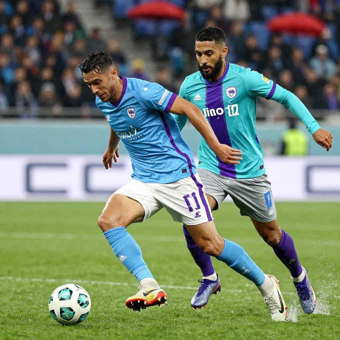 América giữ Bueno và Ramos trên ghế dự bị: Canh bạc cơ chế của Almada và cột mốc vòng 11 América giữ Bueno và Ramos trên ghế dự bị: Canh bạc cơ chế của Almada và cột mốc vòng 11