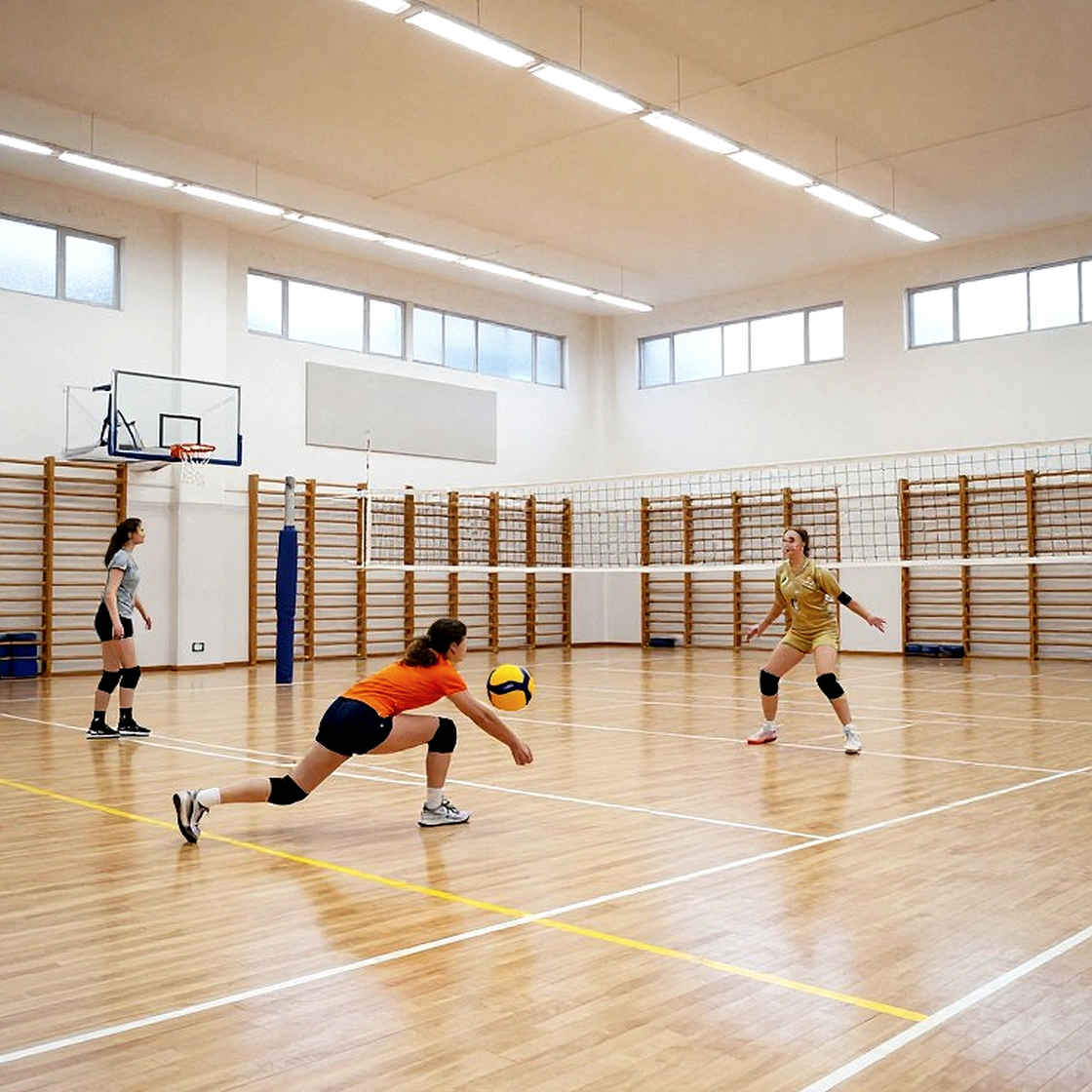 Ho Thi Kim Dung và chức vô địch bóng chuyền đại học Việt Nam 2026: Khi một câu chuyện đẹp che khuất một cấu trúc mong manh Ho Thi Kim Dung và chức vô địch bóng chuyền đại học Việt Nam 2026: Khi một câu chuyện đẹp che khuất một cấu trúc mong manh