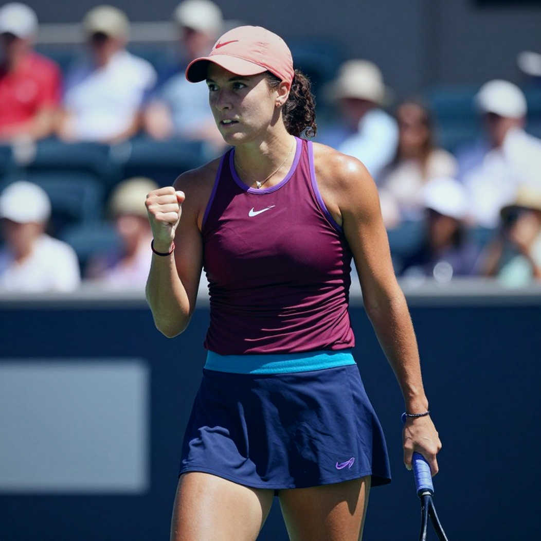 Ningbo Ngày 3: Marathon của Fernandez, Kostyuk rút lui và tấm vé WTA Finals của Muchova