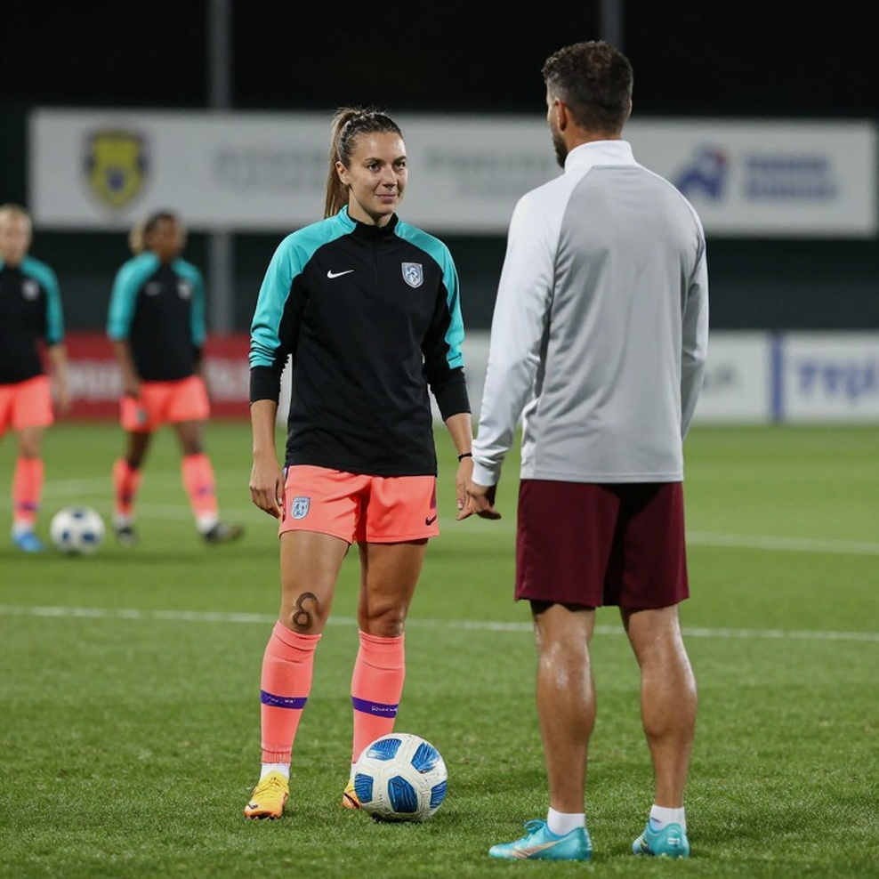 Pháp, chiếc ghế trống của Mbappé và cái tên bước ra từ bóng tối Pháp, chiếc ghế trống của Mbappé và cái tên bước ra từ bóng tối