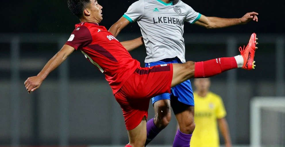 Vietnam Before Malaysia: Four Absences and the Two-Day Problem Vietnam Before Malaysia: Four Absences and the Two-Day Problem