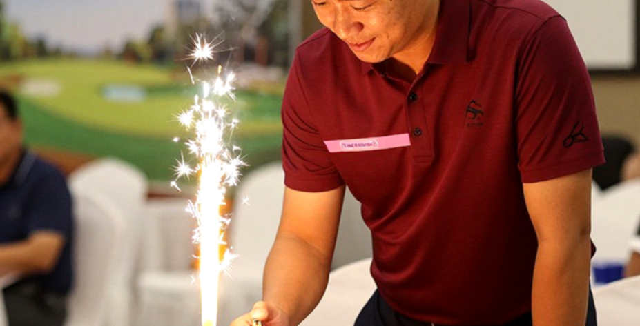 Khoảng trống trong bảng số: Khi dữ liệu golf không chịu lên tiếng